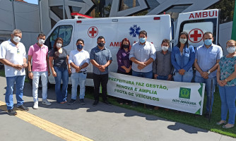 Nova ambulância é entregue para atendimento no Hospital Municipal em Alto Araguaia
