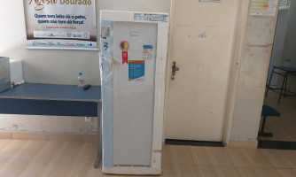 Secretaria de Saúde de Alto Araguaia recebe uma geladeira por meio de doação da Energisa