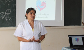 Jovens atendidos pelo Serviço de Convivência participam de palestra sobre sexualidade e prevenção de DST’s