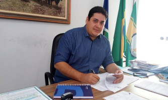 Prefeito de Alto Araguaia está em isolamento após contato com secretário de Estado de Saúde