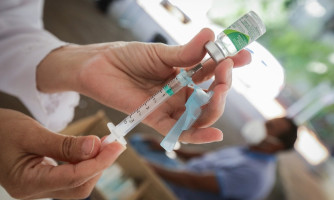 Dia D de vacinação contra covid-19 acontece neste sábado (11) em três postos de saúde