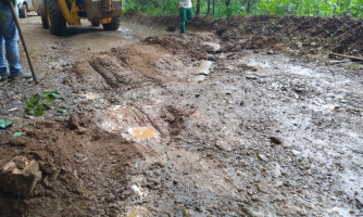 Secretaria de Infraestrutura executa limpeza e desobstrução em rede de drenagem pluvial na Serra Preta