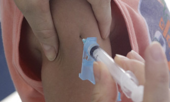 Alto Araguaia retoma vacinação contra Covid-19 em crianças nesta terça-feira