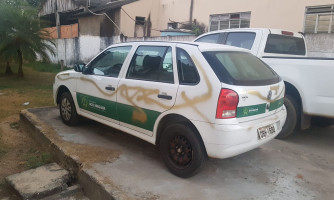 Veículo da Secretaria de Saúde de Alto Araguaia é alvo de vandalismo