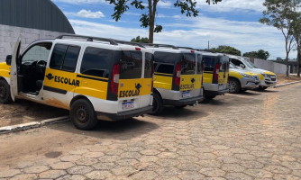 Veículos do transporte escolar terceirizado são vistoriados em Alto Araguaia