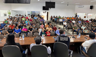Audiência Pública debate implantação de escola cívico-militar na Escola Estadual Carlos Hugueney