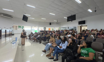 Assistência Social de Alto Araguaia realiza reunião com beneficiários do Programa Ser Família