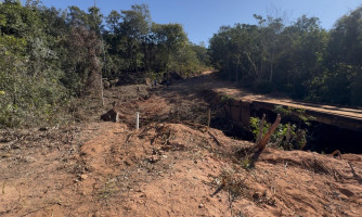 Iniciadas as obras de construção da ponte de concreto sobre o Córrego Gato Preto, na MT-481