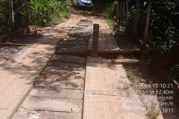 Ponte sobre o Rio Ariranha é interditada após danos estruturais