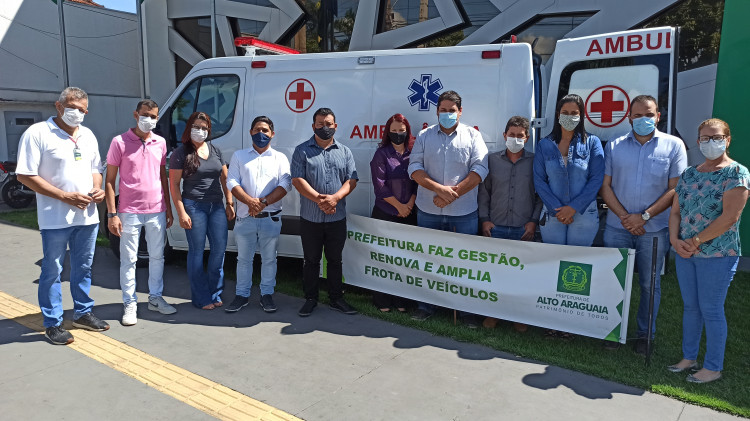 Nova ambulância é entregue para atendimento no Hospital Municipal em Alto Araguaia