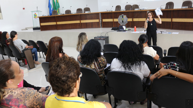 Nova proposta de referência curricular para educação é discutida na rede municipal e estadual de ensino em Alto Araguaia