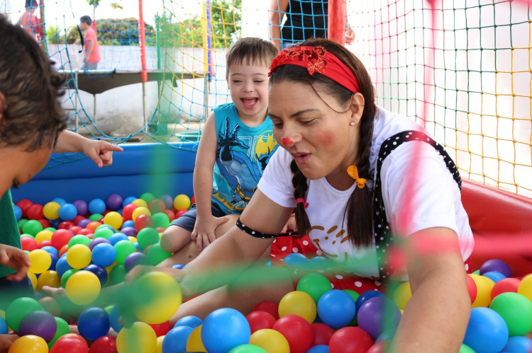 Centro de Reabilitação de Alto Araguaia promove celebração ao Dia das Crianças