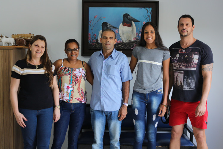 Atleta araguaiense de 14 anos realiza avaliação para seleção em clube de vôlei de Minas Gerais