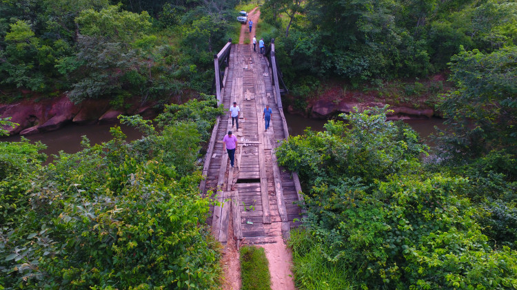 Prefeitura de Alto Araguaia discute projeto para licitação de ponte de concreto sobre o Rio Araguainha