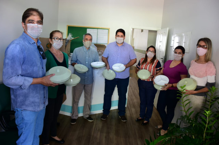 Hospital Municipal de Alto Araguaia recebe bandejas de alimentação da empresa Euca Energy