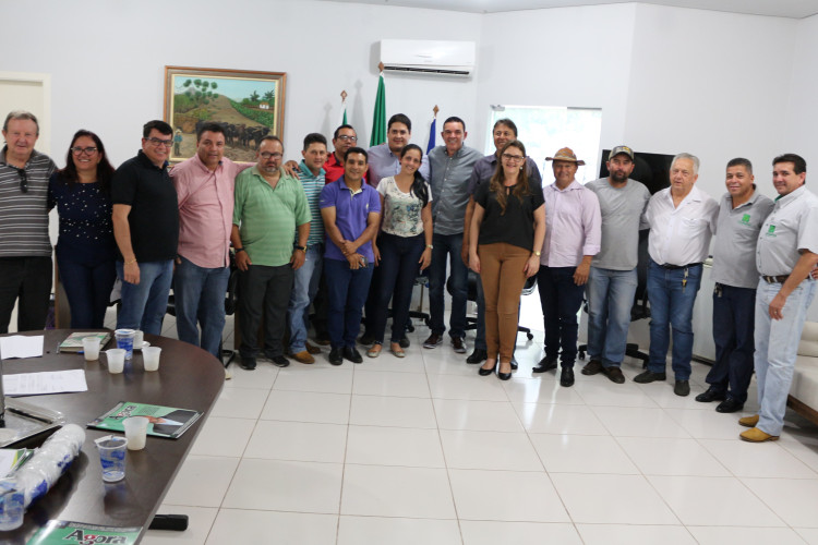 Juarez Costa visita Alto Araguaia antes da posse e assegura R$ 3 milhões de emenda para pavimentação