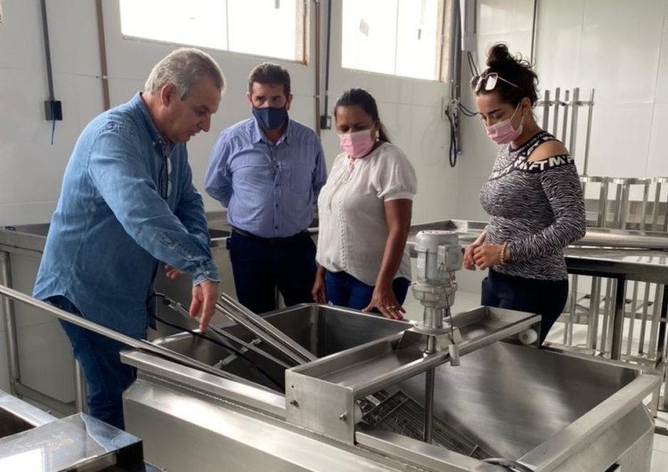 Semapa realiza visita técnica em queijaria de Goiás e busca implantação do Selo Arte em Alto Araguaia