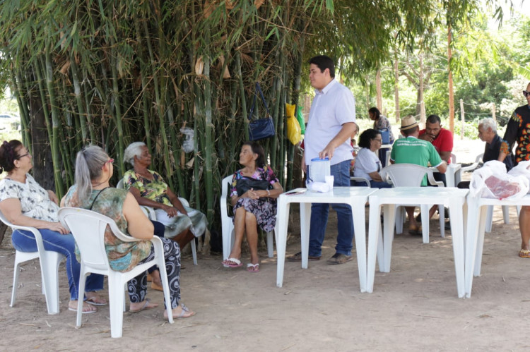 Assistência Social oferece dia de lazer para o grupo da melhor idade “Vale a Pena viver”
