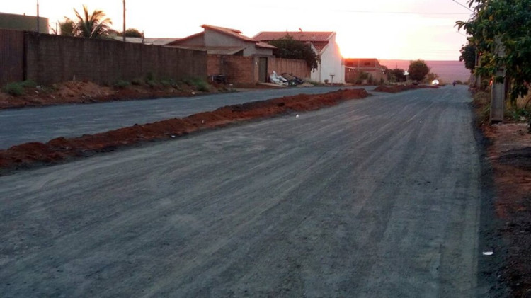 Obras de pavimentação mudam realidade do Bairro Professora Maria das Graças de Souza Pinto