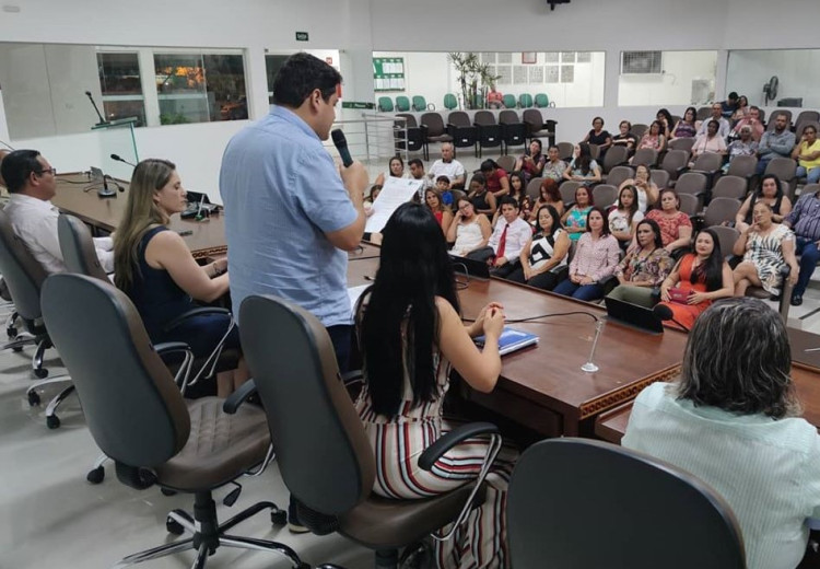 Novos conselheiros tutelares são empossados para mandato de quatro anos em Alto Araguaia