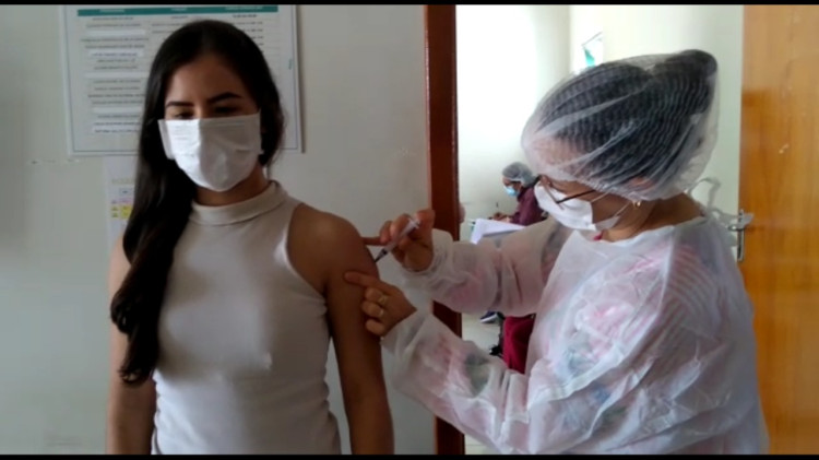 Alto Araguaia enfrenta baixa procura pela vacina contra a covid-19