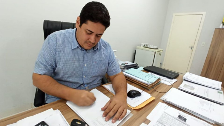 Prefeitura de Alto Araguaia quita salário de fevereiro dos servidores