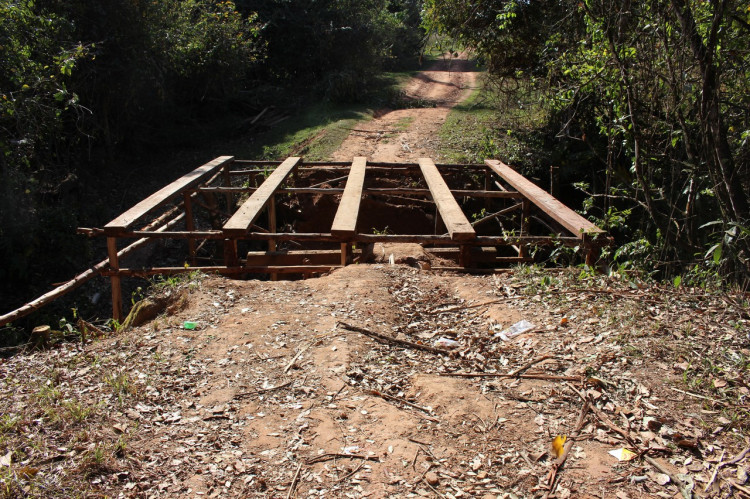Prefeitura investe mais de R$ 363 mil em reformas e construção de pontes em Alto Araguaia