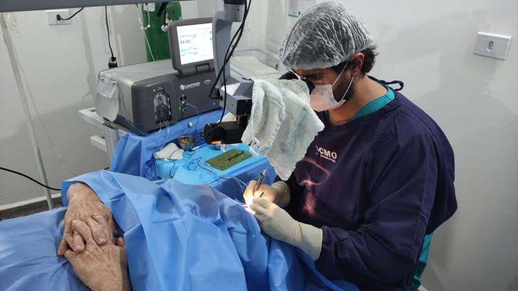 Cirurgias de catarata e pterígio são realizadas no Hospital Municipal de Alto Araguaia