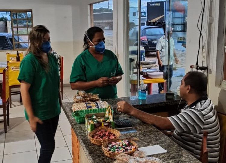 Prefeitura de Alto Araguaia fiscaliza bares e restaurantes como prevenção ao coronavírus