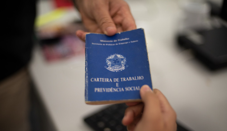 Sine atualiza 19 vagas de emprego e nove continuam em aberto