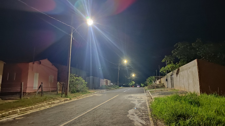 Alto Araguaia inicia instalação de 2,2 mil lâmpadas de LED enviadas pelo Governo de Mato Grosso