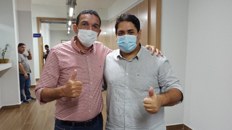 Prefeito Gustavo Melo agradece emenda de R$ 2,4 milhões de Juarez Costa para saúde