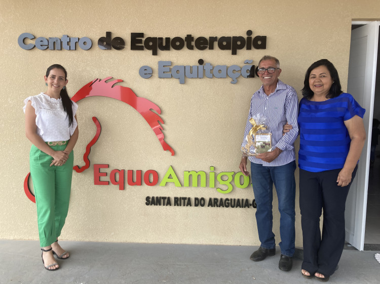 Primeira dama participa de inauguração da sede própria do Centro Equoterapia em Santa Rita do Araguaia