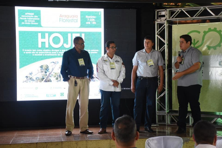 Prefeito Gustavo Melo apresenta potencialidades de Alto Araguaia no Araguaia Florestal