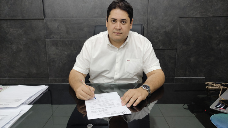 Prefeito Gustavo Melo diz que Alto Araguaia estuda manter piso salarial da enfermagem