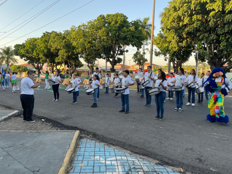 Alto Araguaia realiza 2ª Alvorada Cívica com Fanfarra Municipal no Dia da Independência