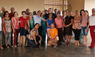 Grupo da Melhor Idade de Alto Araguaia recebe orientações sobre conselho, estatuto e maus-tratos contra idoso