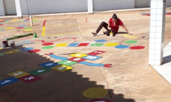 Escola municipal Lourença Afonso de Melo resgata brincadeiras tradicionais em preparativos para volta às aulas