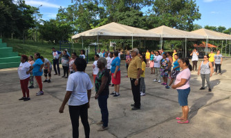 Grupos atendidos pelo Nasf de Alto Araguaia participam de atividades físicas