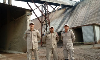 Prefeitura dá suporte ao Corpo de Bombeiros no controle de incêndio no terminal ferroviário de Alto Araguaia