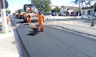 DNIT executa nivelamento da Avenida Carlos Hugueney em Alto Araguaia após gestão do prefeito Gustavo Melo