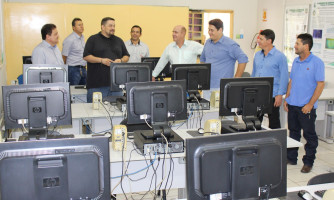 Curso de Computação da Unemat de Alto Araguaia compra equipamentos com recursos intermediados pela prefeitura