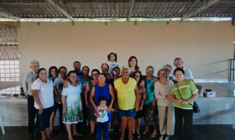 Cras de Alto Araguaia realiza ações para grupo da terceira idade e crianças do Serviço de Convivência