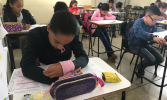 Prova Brasil, em Alto Araguaia, tem início na Escola Municipal Adalcy da Conceição Rodrigues