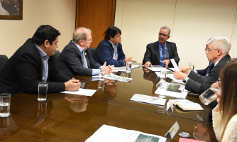Em Brasília, prefeito Gustavo Melo se reúne com ministro de Minas e Energia