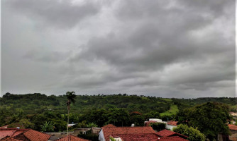 Chuvas constantes deixam prefeitura de Alto Araguaia em alerta
