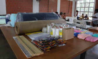 Assistência Social em parceria com Justiça do Trabalho realiza entrega de materiais para curso de corte e costura e artesanato