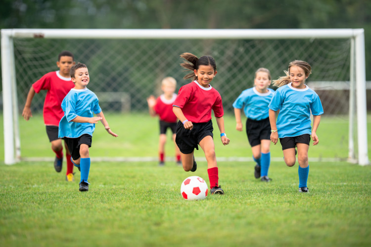 Escola de Iniciação Esportiva abre inscrições para crianças e adolescentes de 5 a 17 anos