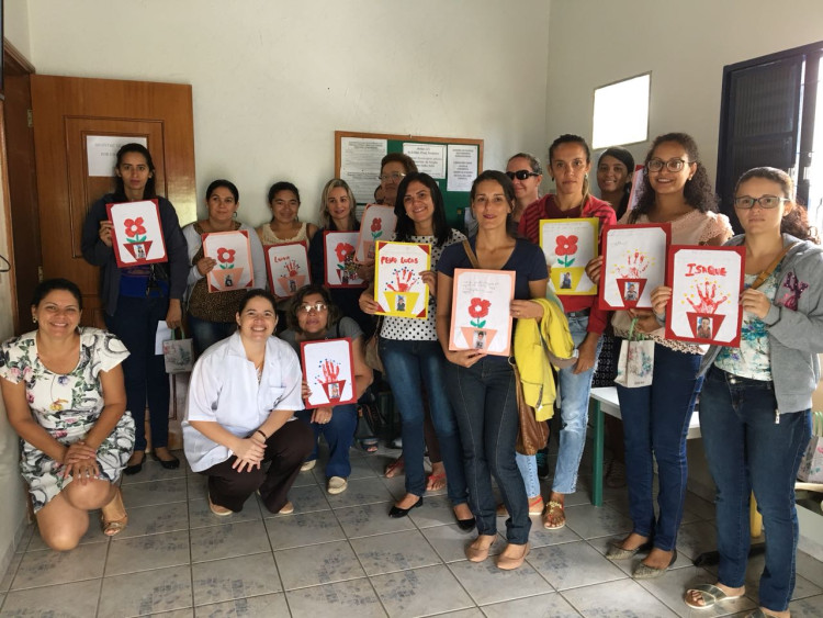 Pacientes do Centro de Reabilitação realizam homenagem em vídeo para mães