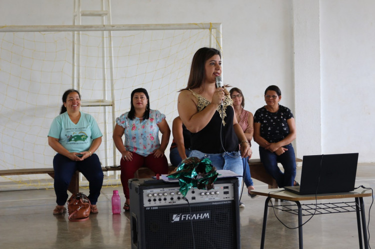 Escola de Alto Araguaia inicia Projeto de Caça Talentos com música e poesia